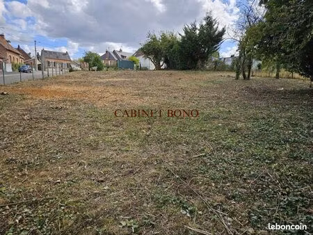 terrain 1439 m² villequier-aumont