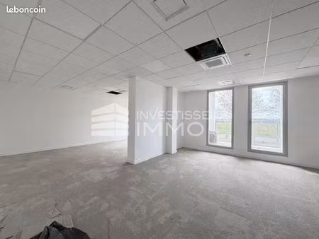 bureaux 50 m²