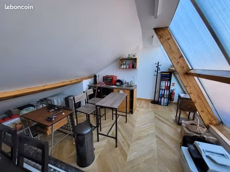 local entrepôt garage