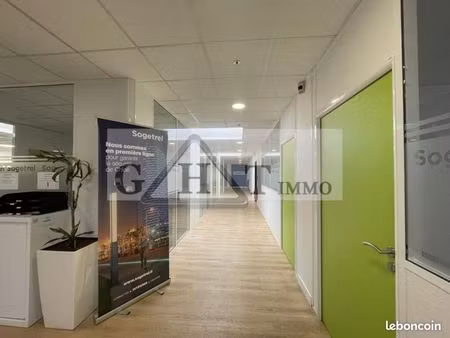 local industriel 6 400 m²