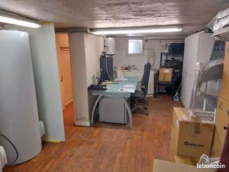 local de stockage à louer – 25 m² – esbly centre-ville proche gare