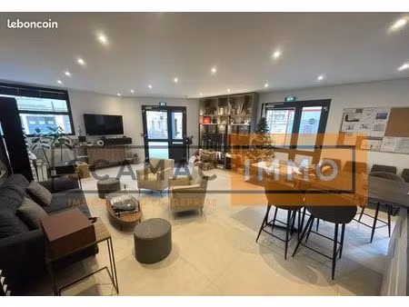 local commercial 84 m²