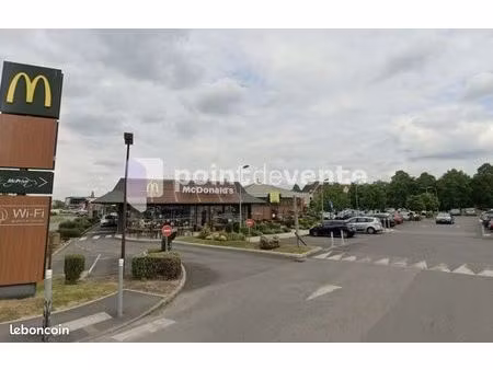 local commercial 776 m²