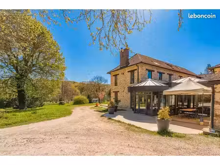 ferme 21 pièces 785 m²