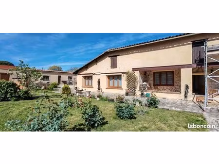 ferme 4 pièces 164 m²