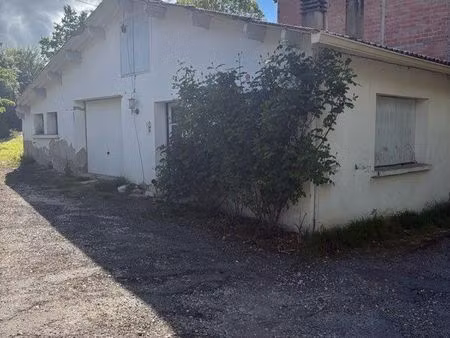 garage et dépendance