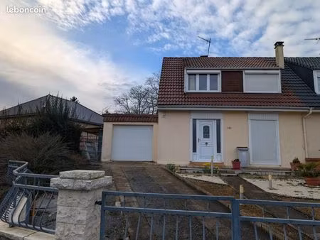 maison quartier hôpital