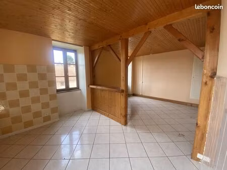 studio 1 pièce 25 m²