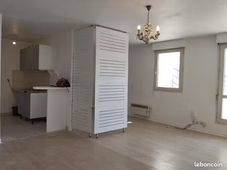a louer appartement de 48 11m² à meulan en yvelines