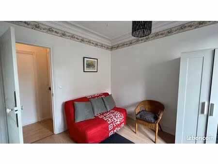 loue studio meublé de 27m2 au chesnay