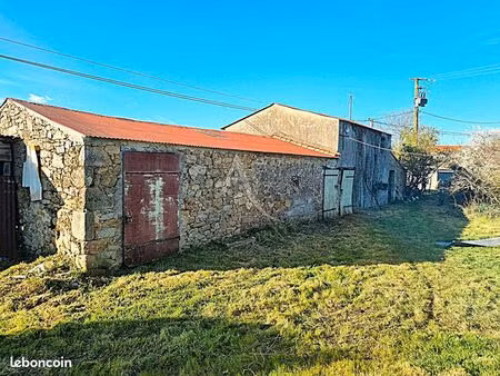 grange 2 pièces 82 m²
