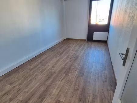 bureaux 15m2 combs la ville
