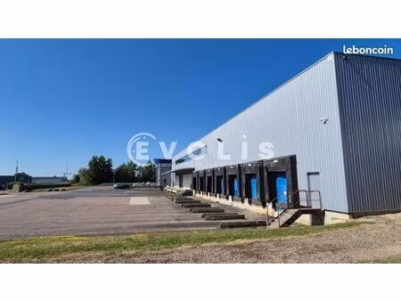 local industriel 2 873 m²