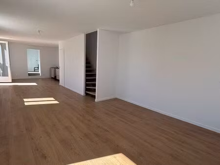 maison rénovée – limoges – jardin & stationnement