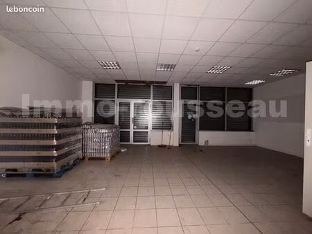 local commercial 120 m²