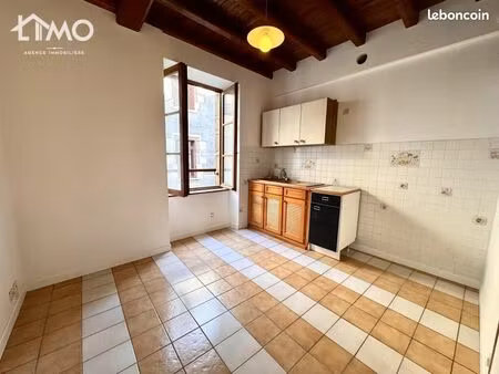 appartement 2 pièces 27 m²