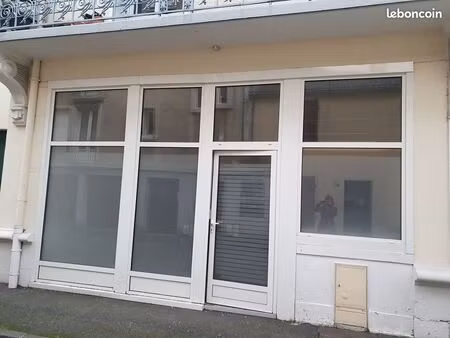 local 49 m² vichy