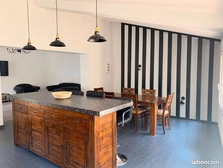 maison de village entièrement rénové avec remise de 40 m2