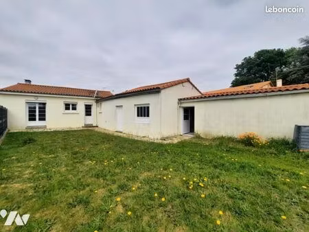 maison 3 pièces 65 m²