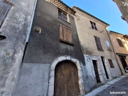 maison 7 pièces 180 m²