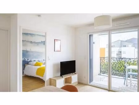 appartement - 1 pièce - la roche-sur-yon résidence étudiante à moins de 5 min de la gare