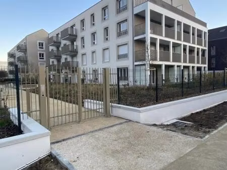 parking 12 m² chessy
