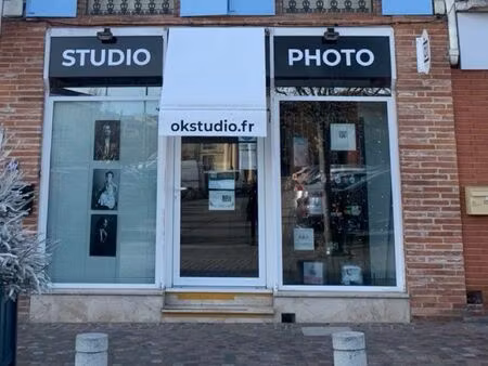 local commercial 33 m² - moissac centre-ville