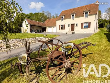 maison familiale 8 pièces 214 m²
