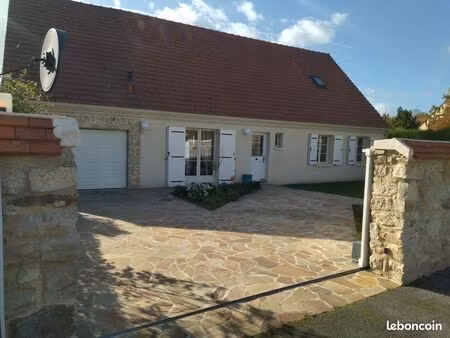 maison familiale avec garage  sans travaux