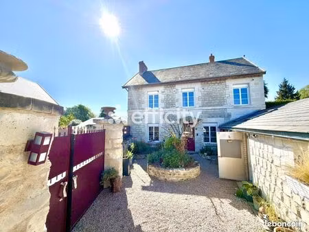 maison 5 pièces 136 m²