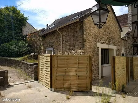 maisonnette à louer t2 moret sur loing