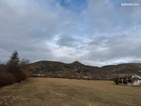 terrain 476 m² digne les bains
