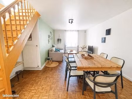 immeuble 5 pièces 190 m²