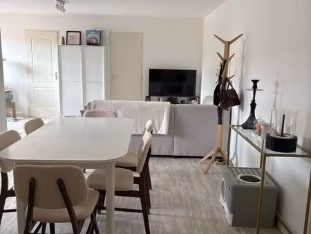 location appartement villeneuve saint germain