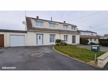 maison 4 pièces 85 m²