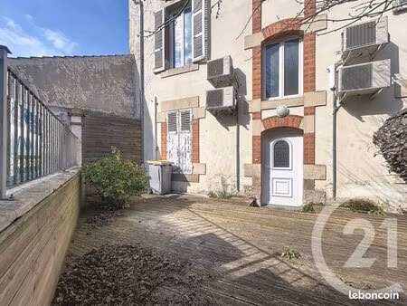 immeuble 200 m² varennes sur allier