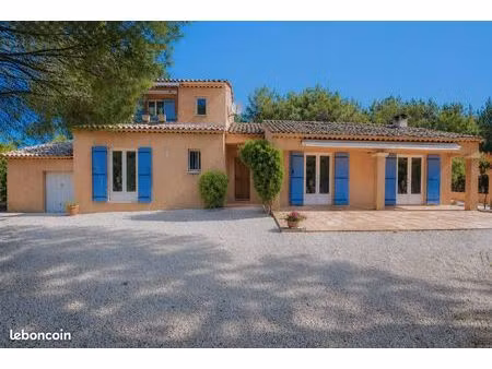villa  belle vue  piscine