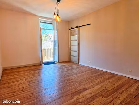 appartement 4 pièces 82 m²