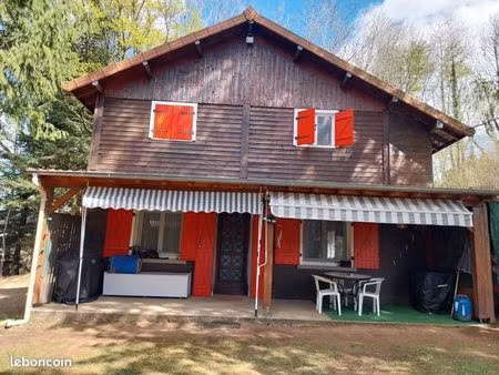 joli chalet au calme