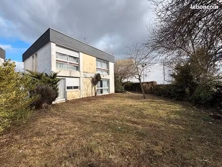 maison 5 pièces 112 m²