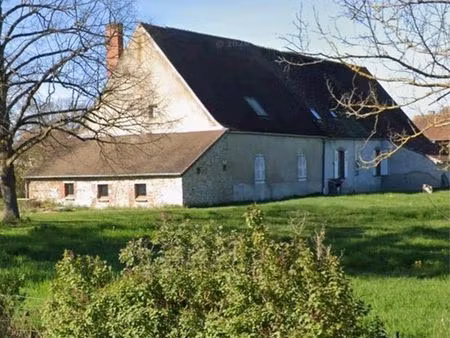 ?maison à fort potentiel - cadre champêtre et calme - fourilles  allier (03)