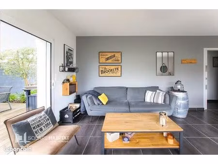 pavillon 3 pièces 77 m²