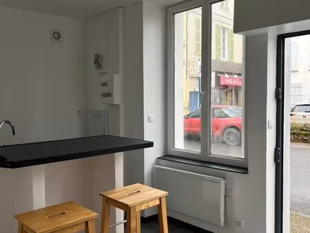 gannat  au carrefour de clermont-ferrand  vichy et moulin – studio rénové à neuf