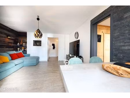 appartement 2 pièces 45 m²