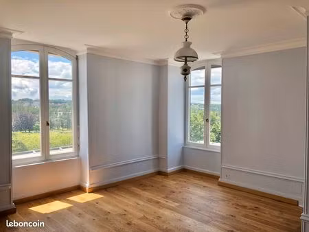 palais des parcs - adresse d’exception – vue panoramique sur l’allier - un bien rare et cl