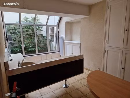 à louer local professionnel