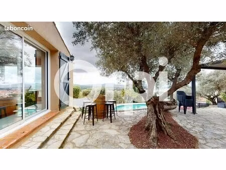 villa 4 pièces 120 m²