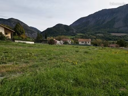 terrain constructible