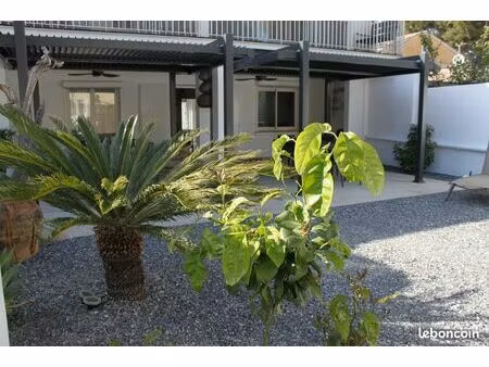 hyeres- l'ayguade t3 en rez de jardin a 150 m de la plage