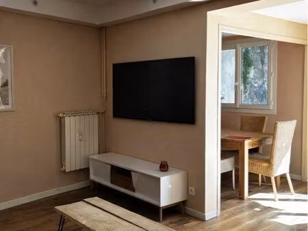 t2 meublé avec jardin